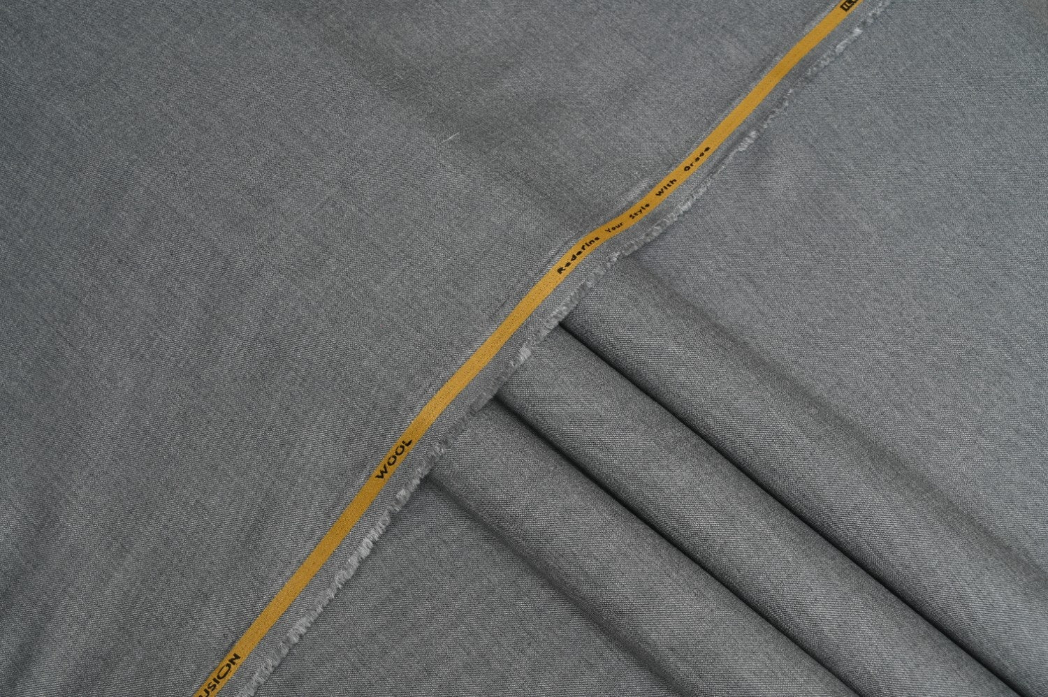 ASH GREY UNSTITCHED WOOL SUIT